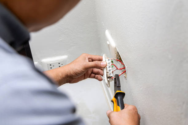 Best Electrical Contractors for Businesses  in Oxford, OH